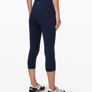 Align 21 inch Lululemon crop leggings